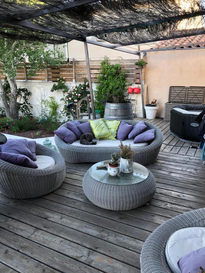 Bed & Breakfast Et Table D Hotes Chez Dom Sainte-Cecile-les-Vignes